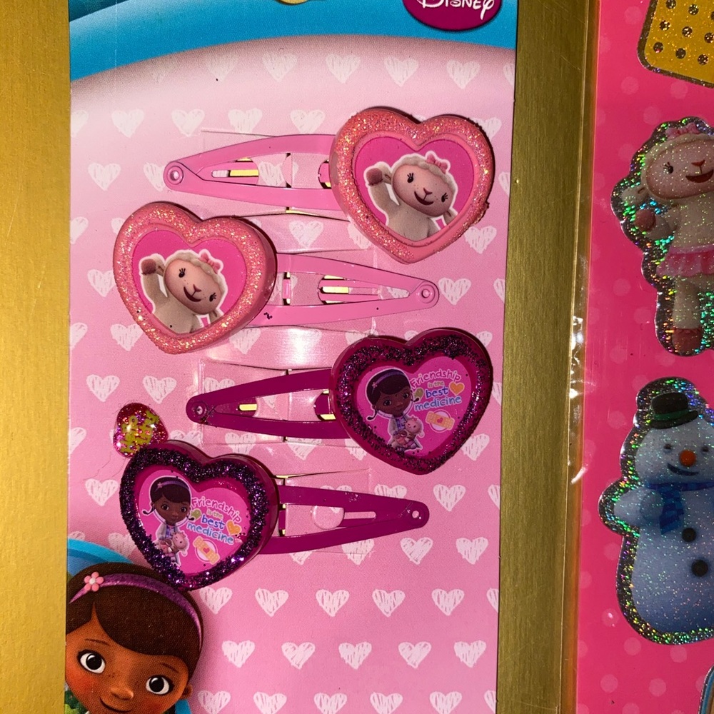 DOC MCSTUFFINS BUNDLE - Picture 2 of 7